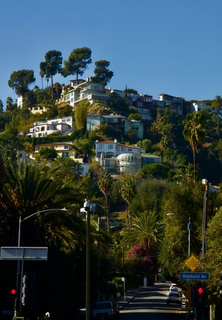 Hillside homes in a Milpitas-style foothill neighborhood