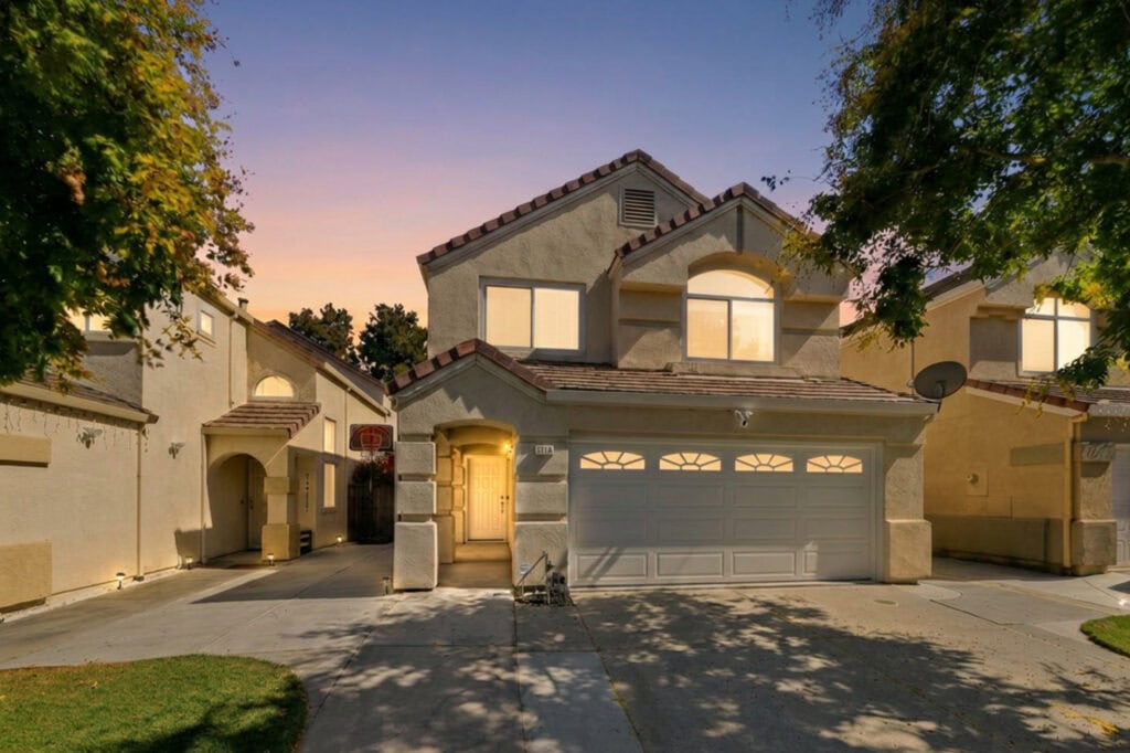 1224 Gingerwood Dr, Milpitas, at twilight
